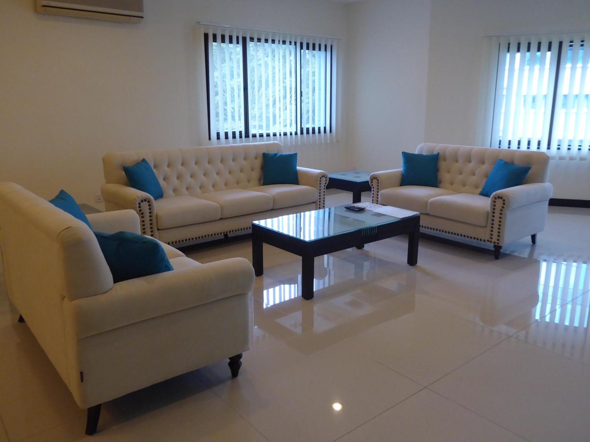 Rimbun Suites & Residences Bandar Seri Begawan Pokoj fotografie